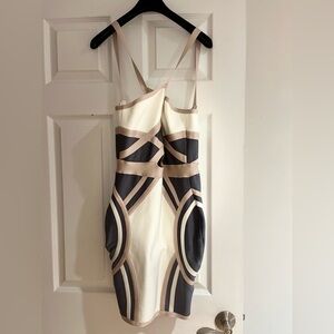 Elegant Beige and Black Geometric Dress- bandage dress